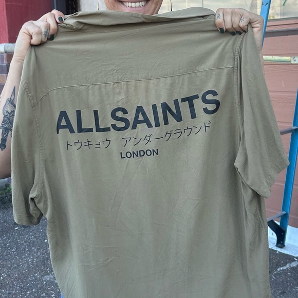 All Saints Army Green Button-down short sleeve Shirt. Size Medium - Picture 3 of 3